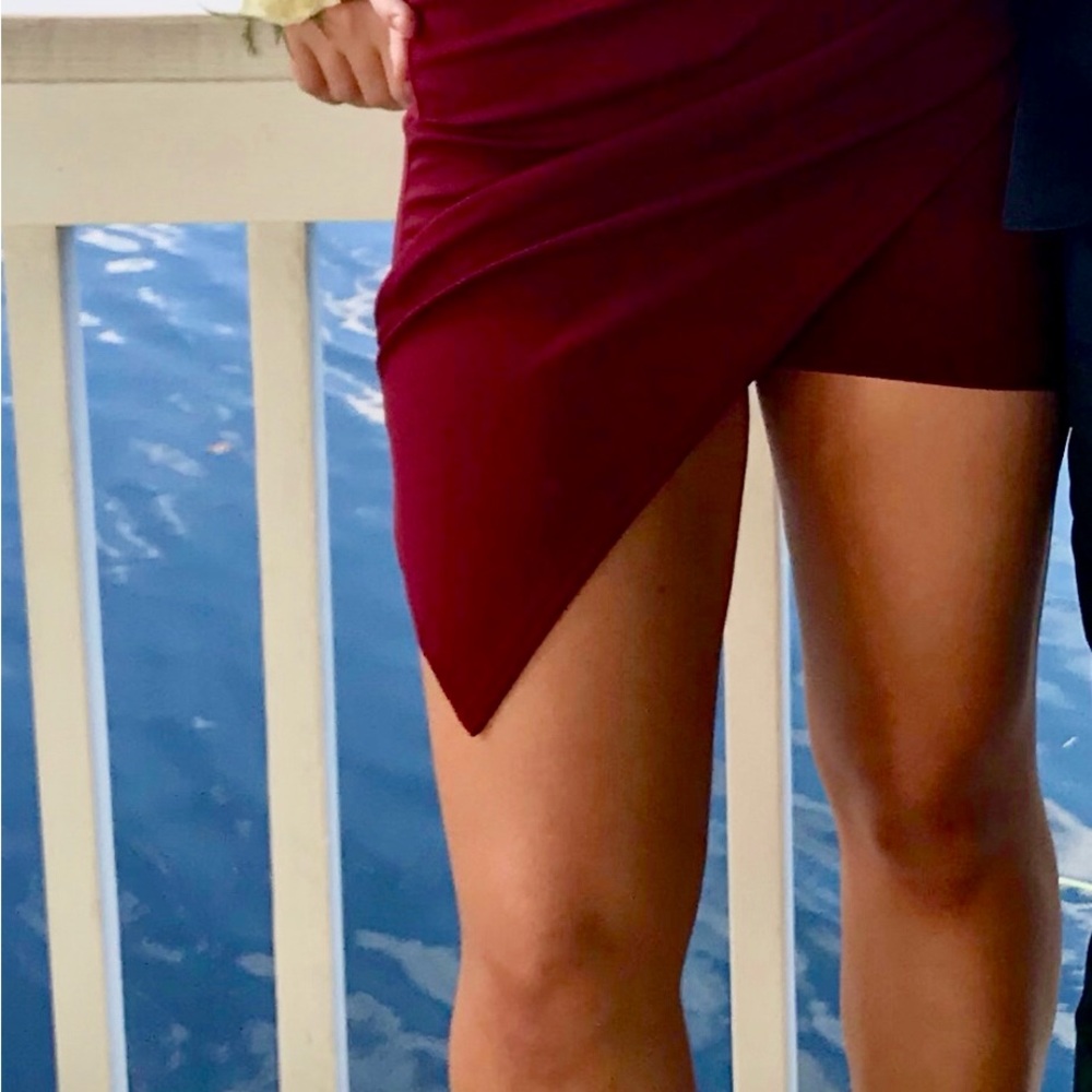 Dress - Picture 4 of 4